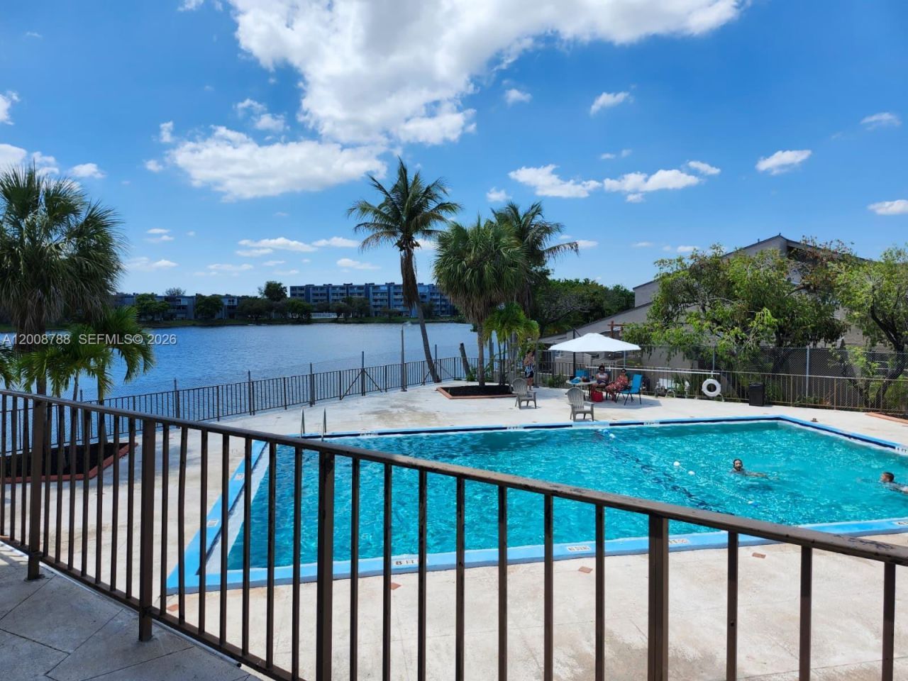 9195 Fontainebleau Blvd, Unit 6, Miami, FL 33172 Photo