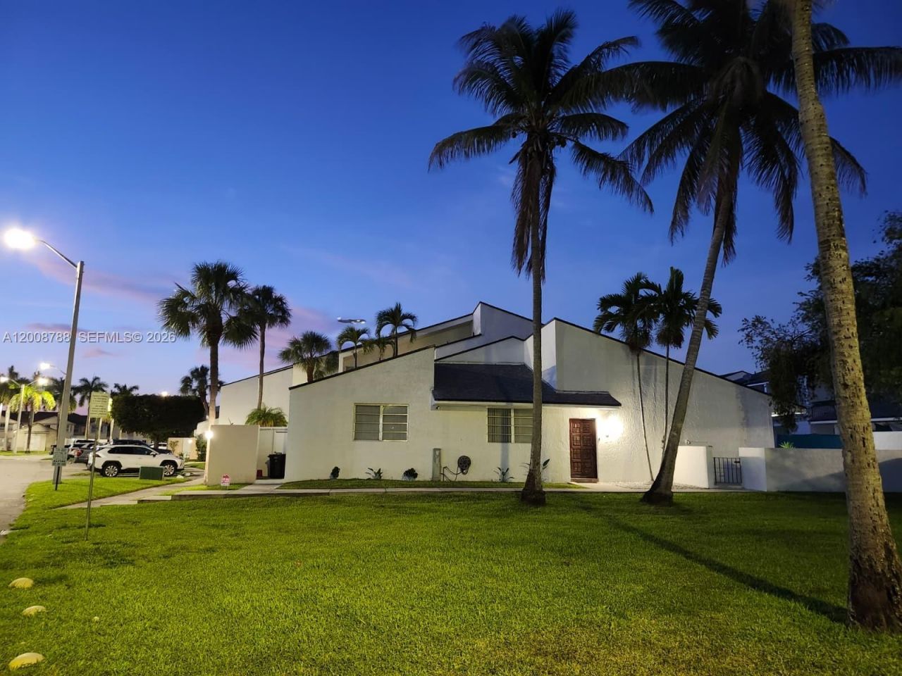 9195 Fontainebleau Blvd, Unit 6, Miami, FL 33172 Photo