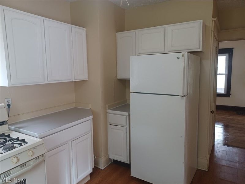 50 N Hazelwood Avenue, Youngstown, OH 44509 Photo 10