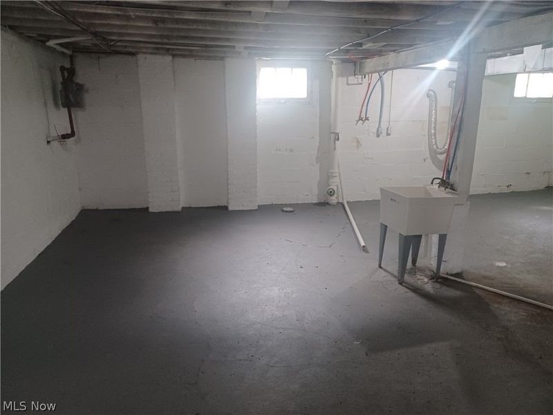 50 N Hazelwood Avenue, Youngstown, OH 44509 Photo 17