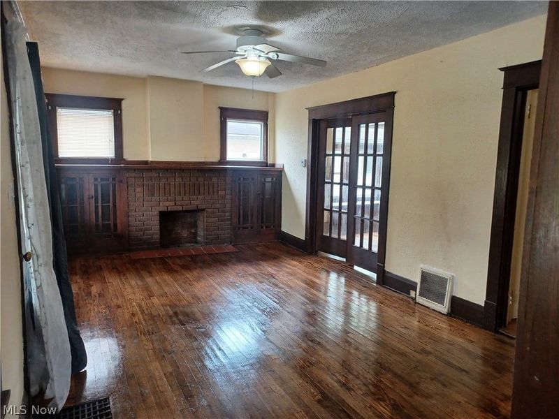 50 N Hazelwood Avenue, Youngstown, OH 44509 Photo 2