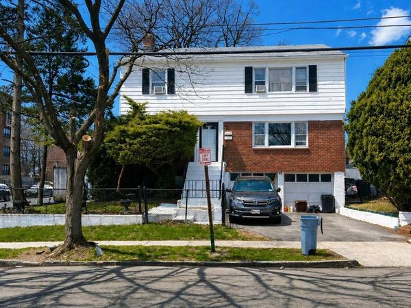 401 E 4th Street , Mount Vernon, NY 10553