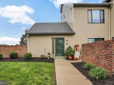 609 CHERRINGTON DRIVE, HARRISBURG, PA 17110