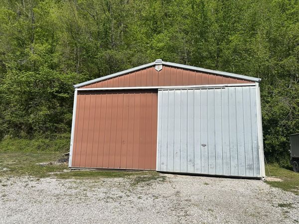 14195 S U.S. 421 , Manchester, KY 40962