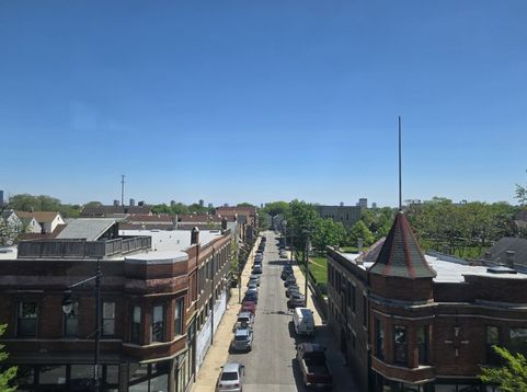 Main Photo