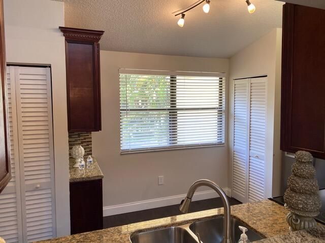 134 NW 98th Terrace, Plantation, FL 33324 Photo