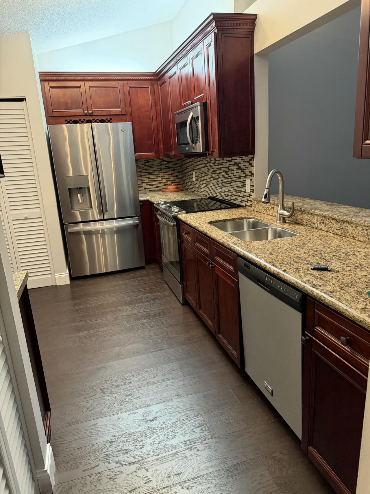 134 NW 98th Terrace, Plantation, FL 33324 Photo
