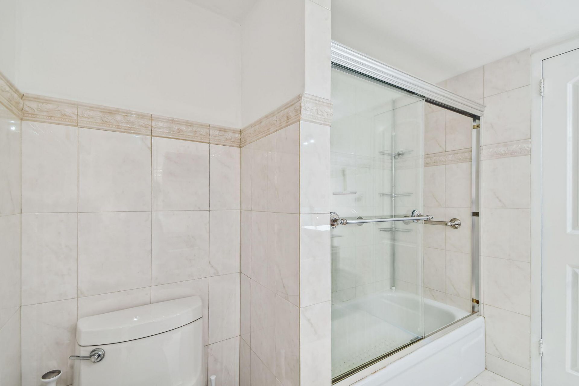 100 Golden Isles Drive, Hallandale Beach, FL 33009 Photo