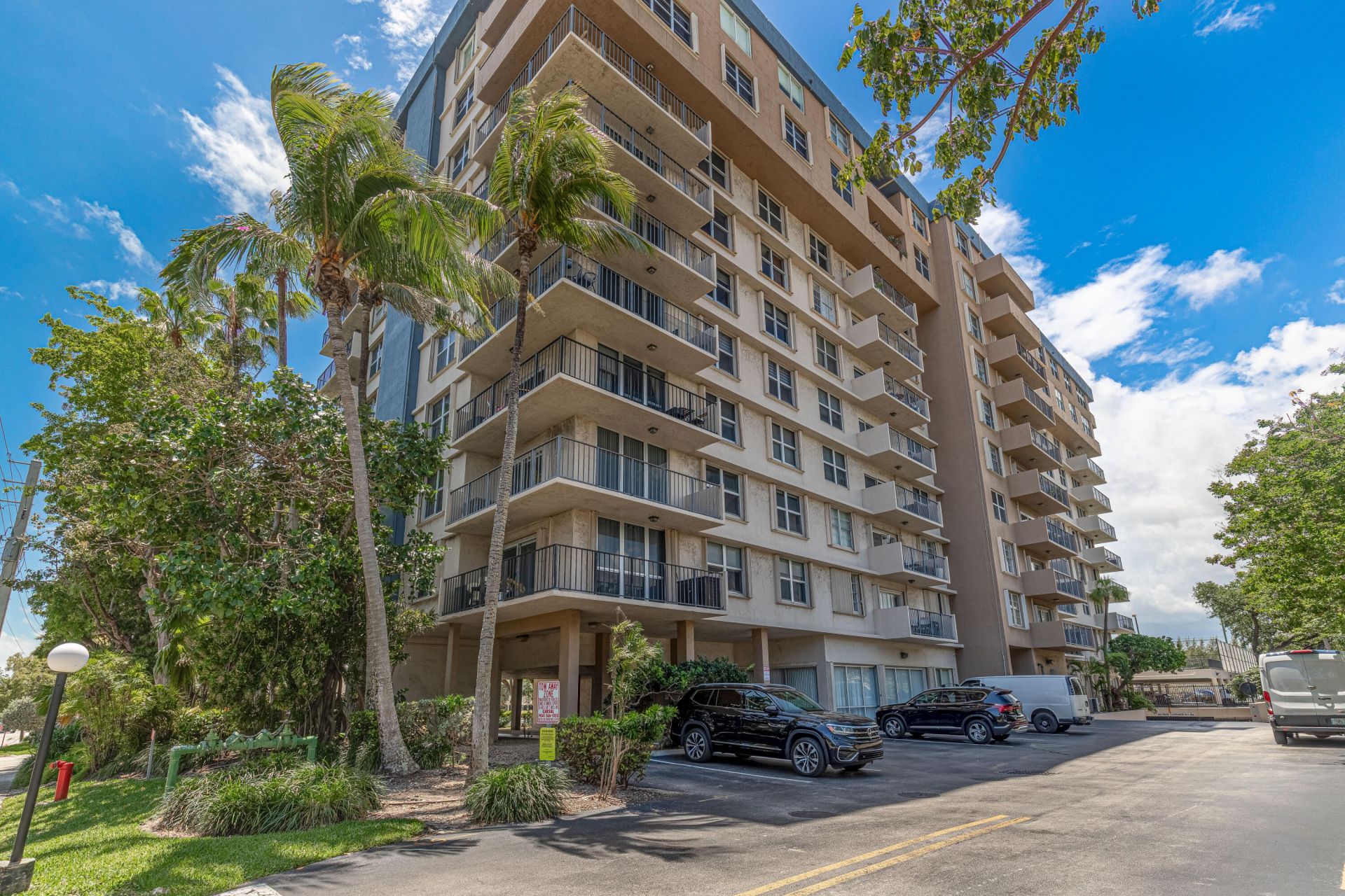 1625 SE 10th Avenue, Unit 905, Fort Lauderdale, FL 33316 Photo