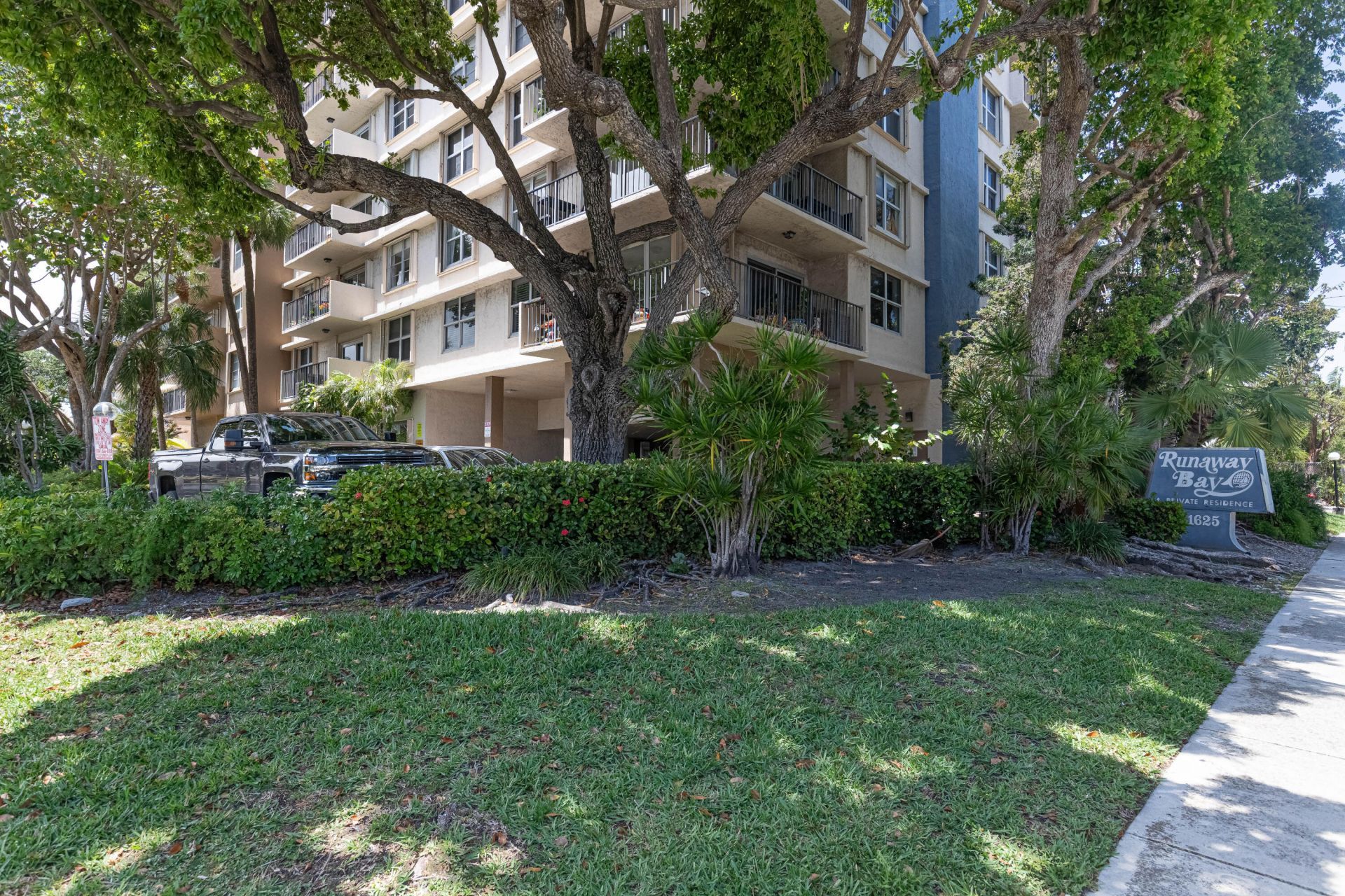1625 SE 10th Avenue, Unit 905, Fort Lauderdale, FL 33316 Photo
