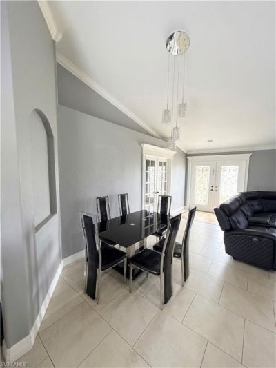1031 NE 2nd Pl, Cape Coral, FL 33909 Photo