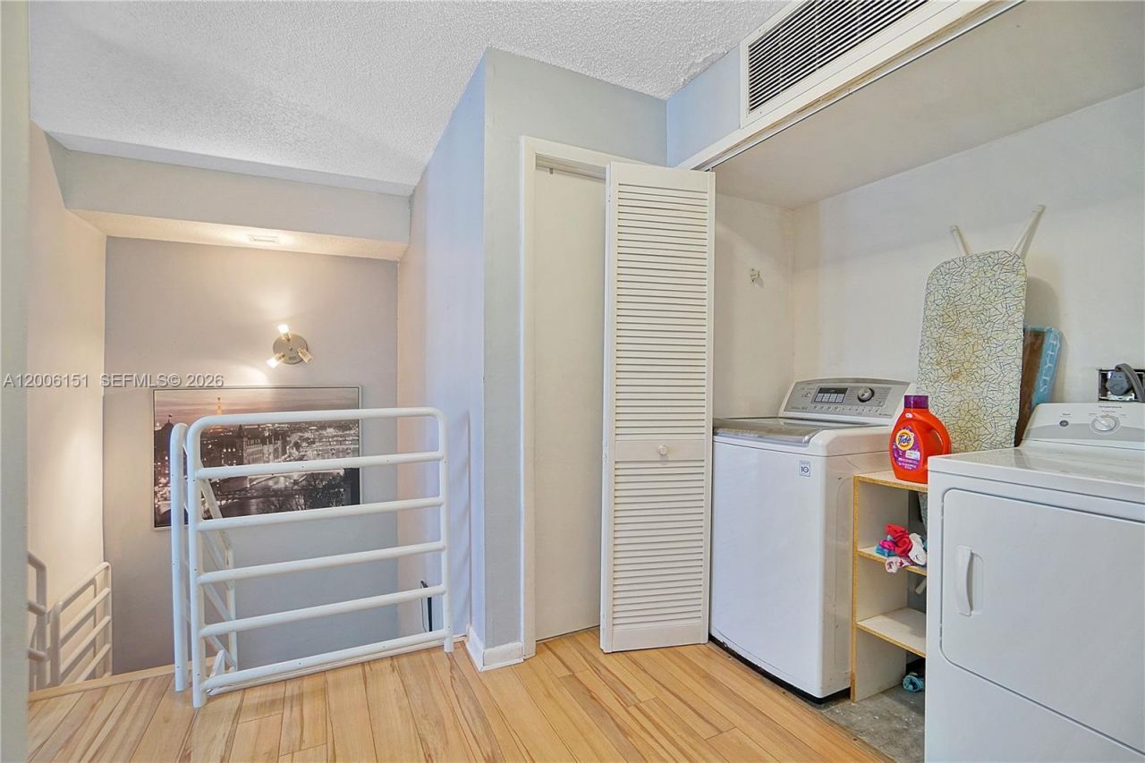 14330 SW 97th Ln , Miami, FL 33186 Photo