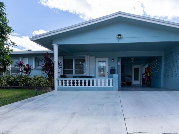 4518 NW 45th Ct , Tamarac, FL 33319