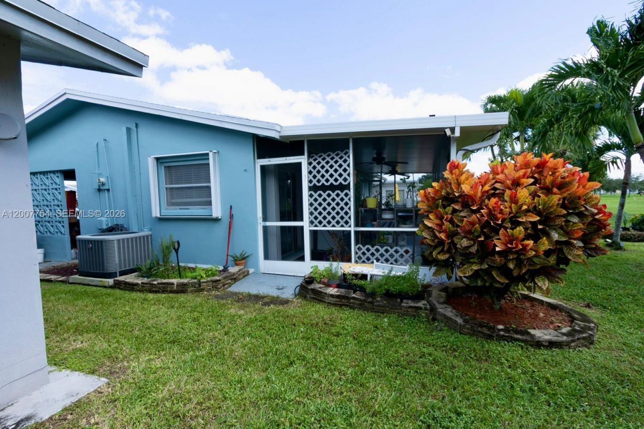 4518 NW 45th Ct , Tamarac, FL 33319 Photo