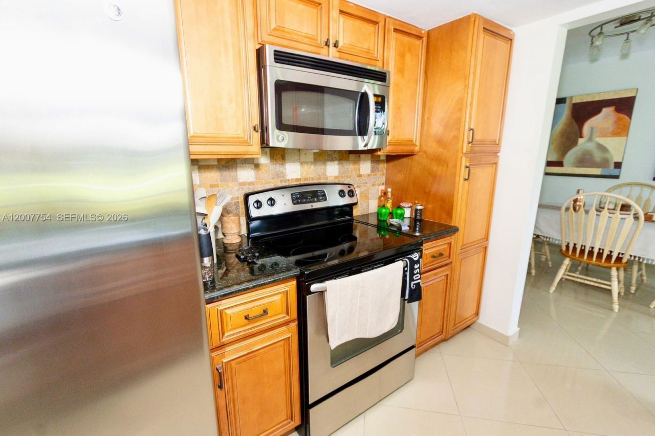 4518 NW 45th Ct , Tamarac, FL 33319 Photo