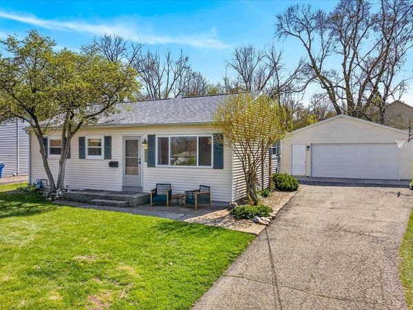 5408 Healy Lane, Monona, WI 53716