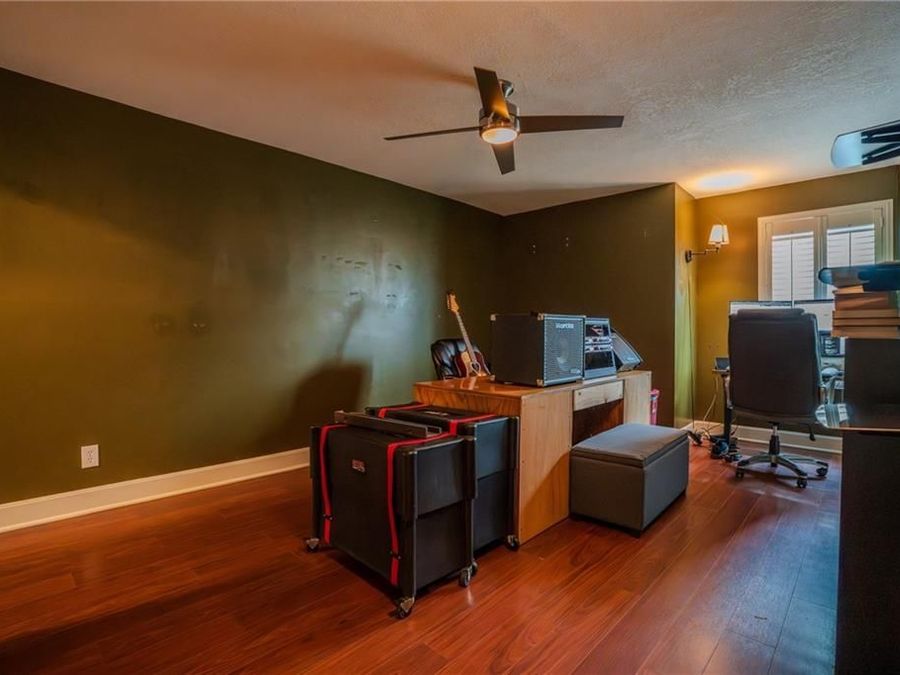 Property Image 23