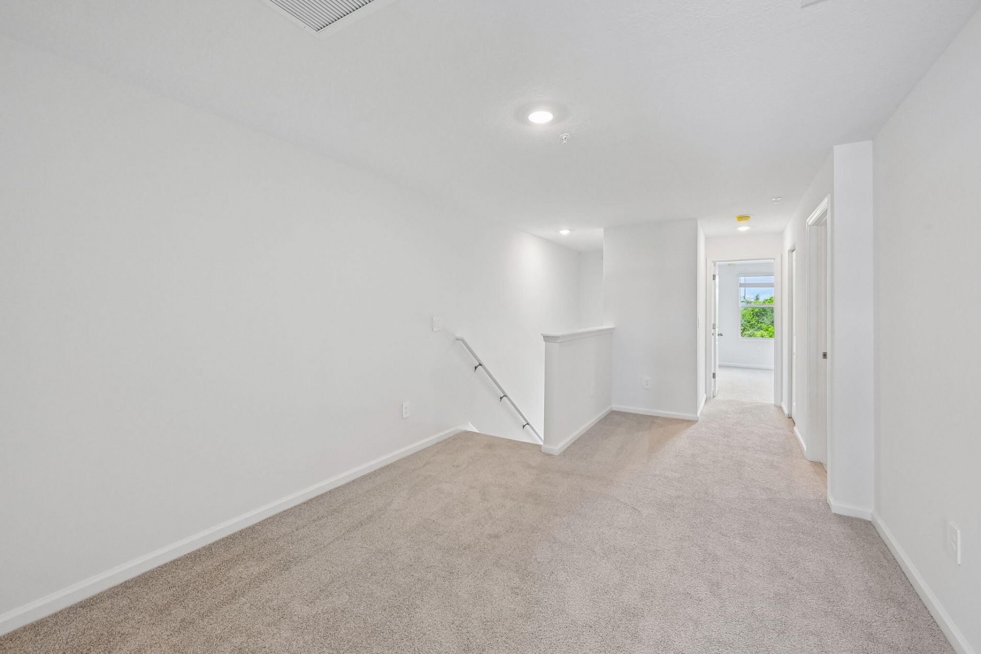 608 Salisbury Circle, Fort Pierce, FL 34982 Photo