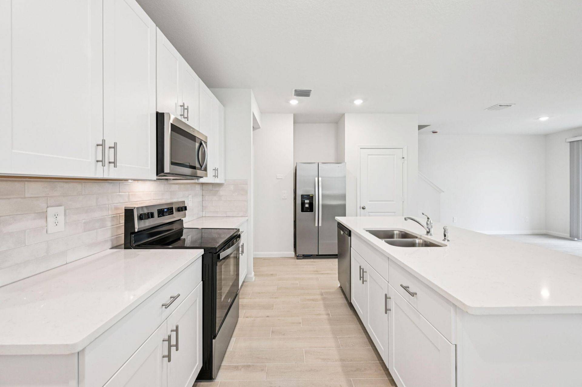 608 Salisbury Circle, Fort Pierce, FL 34982 Photo