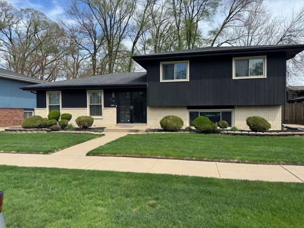 520 E 146th Street , Dolton, IL 60419