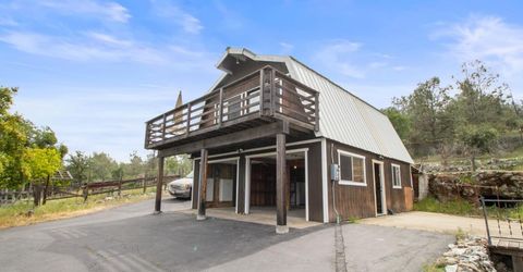 8185 French Flat Rd, Jamestown, CA 95327 Photo