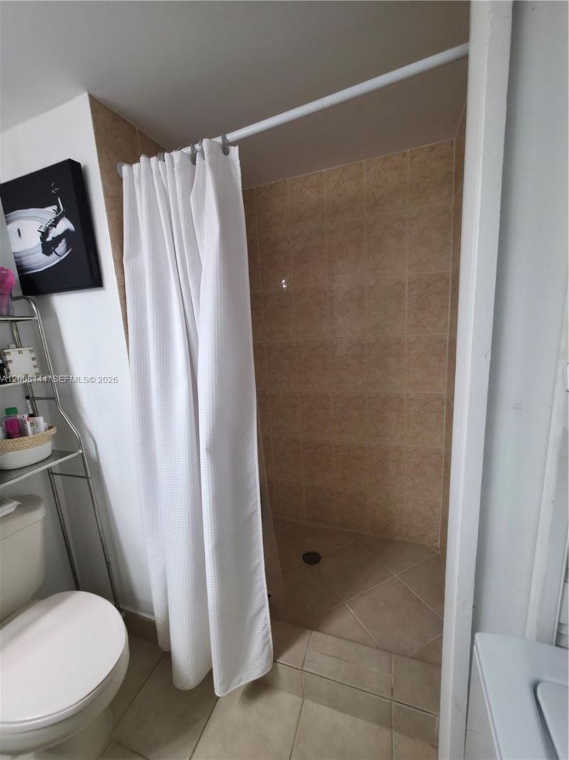 16278 Laurel Dr , Unit #202, Weston, FL 33326 Photo