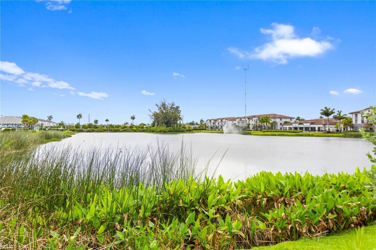 20478 NW 4th Ct, Miami Gardens, FL 33169 Photo