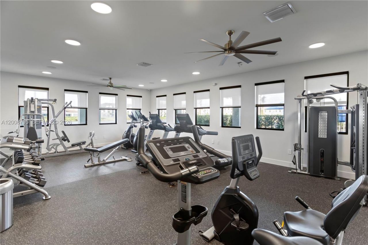 20478 NW 4th Ct, Miami Gardens, FL 33169 Photo