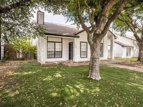 2328 Sherry Street , Arlington, TX 76014