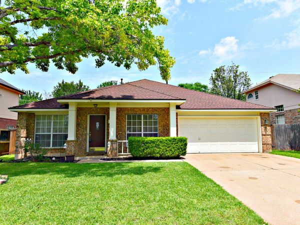 3924 Newland DR, Round Rock, TX 78681