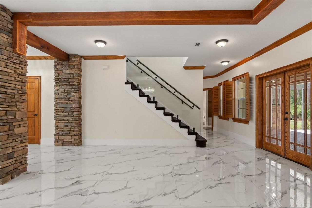 27012 Grand Oak Lane, Tavares, FL 32778 Photo