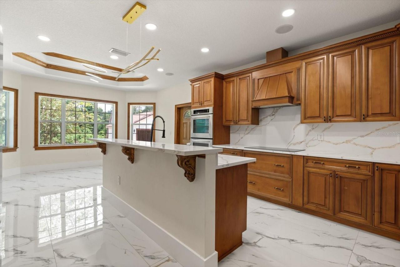 27012 Grand Oak Lane, Tavares, FL 32778 Photo
