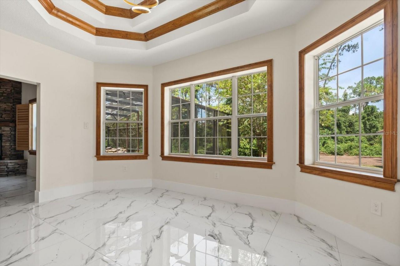 27012 Grand Oak Lane, Tavares, FL 32778 Photo