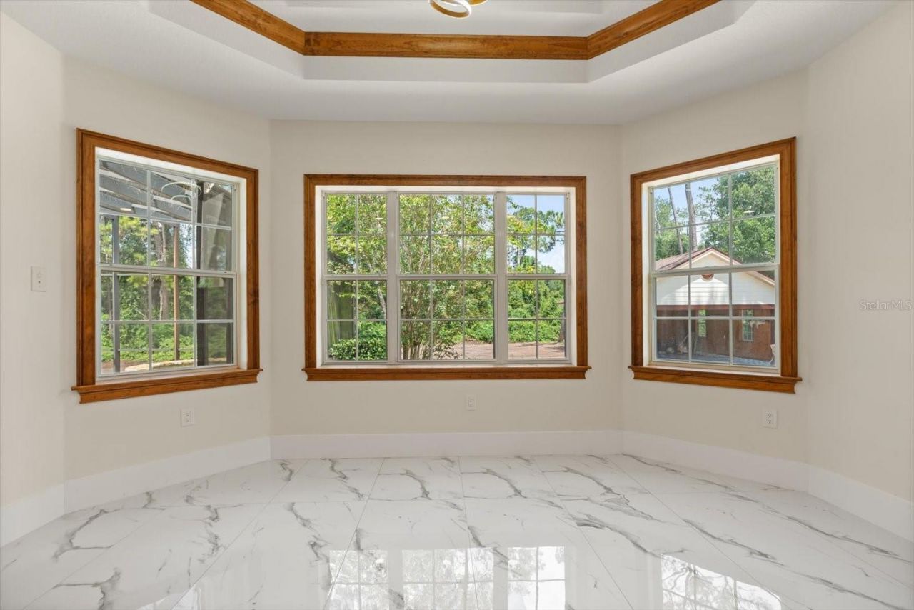 27012 Grand Oak Lane, Tavares, FL 32778 Photo