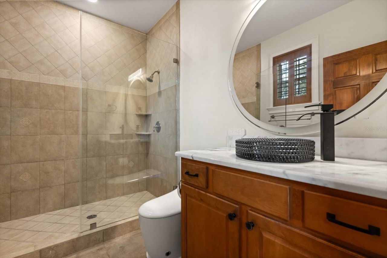 27012 Grand Oak Lane, Tavares, FL 32778 Photo