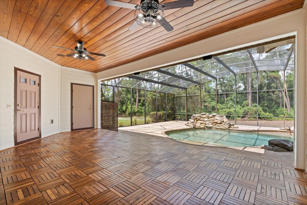 27012 Grand Oak Lane, Tavares, FL 32778 Photo