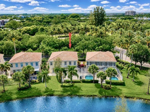 154 Santa Barbara Way, Palm Beach Gardens, FL 33410