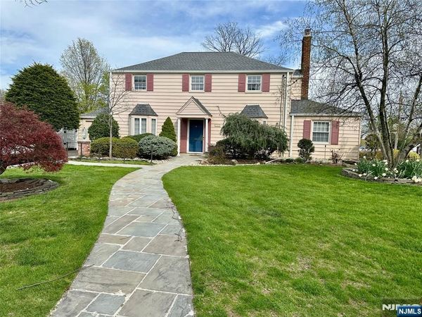 440 Bogert Road, RIVER EDGE, NJ 07661