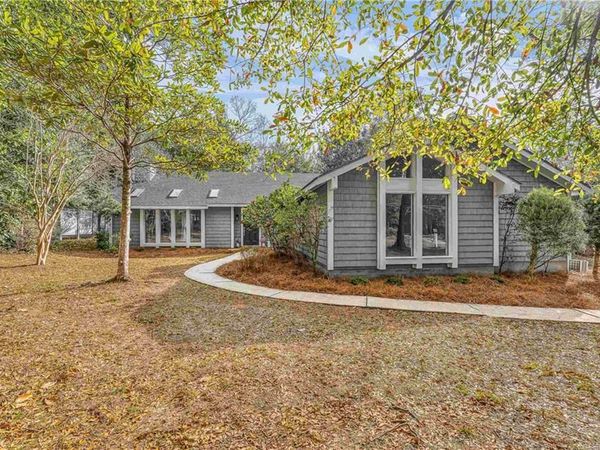 613 Oak Ridge Court, Daphne, AL 36526