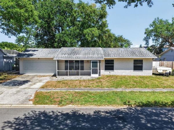 2071 59TH STREET N, CLEARWATER, FL 33760