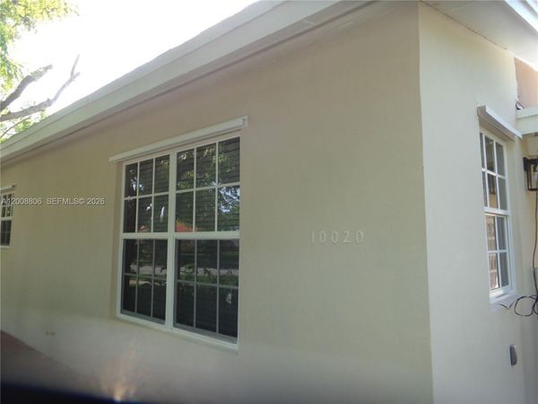 10020 Dominican Dr , Cutler Bay, FL 33189