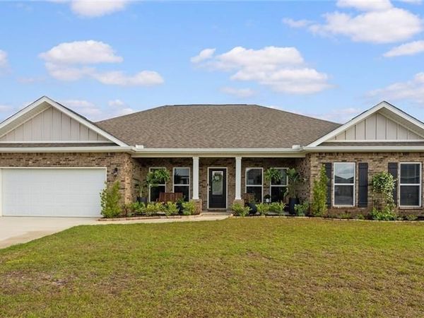 9872 Hamilton Ridge Drive N, Mobile, AL 36695