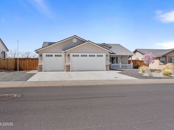 1129 Dixie Lane, Fernley, NV 89408