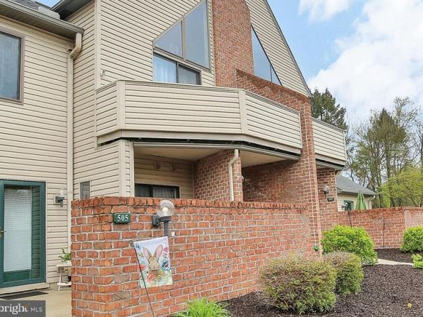 505 CHERRINGTON DRIVE , HARRISBURG, PA 17110