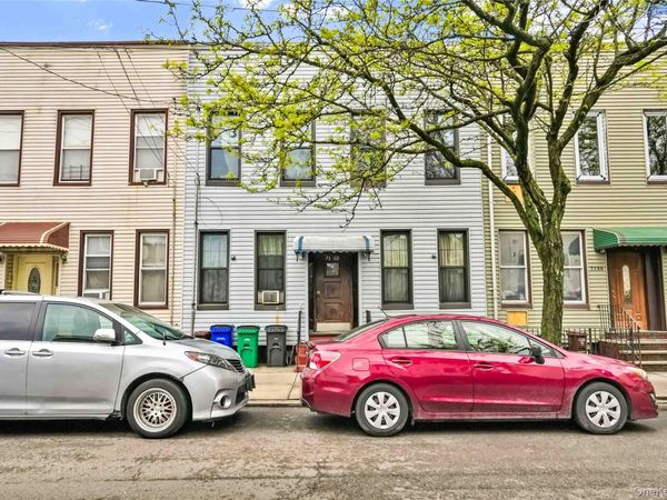 71-60 69th Place, Glendale, NY 11385