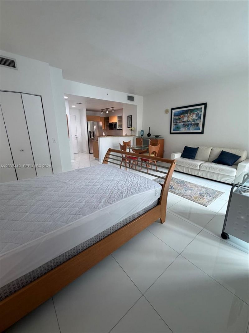 3180 SW 22nd Ter, Unit 302, Miami, FL 33145 Photo