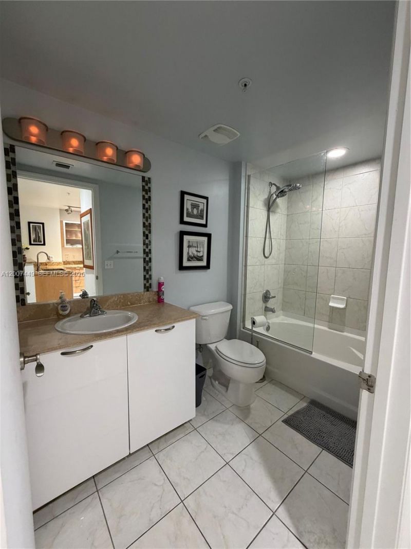 3180 SW 22nd Ter, Unit 302, Miami, FL 33145 Photo