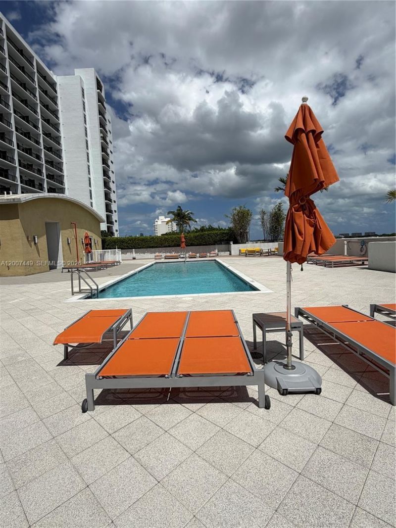 3180 SW 22nd Ter, Unit 302, Miami, FL 33145 Photo