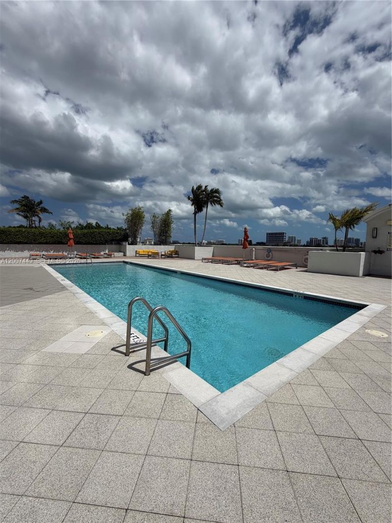 3180 SW 22nd Ter, Unit 302, Miami, FL 33145 Photo