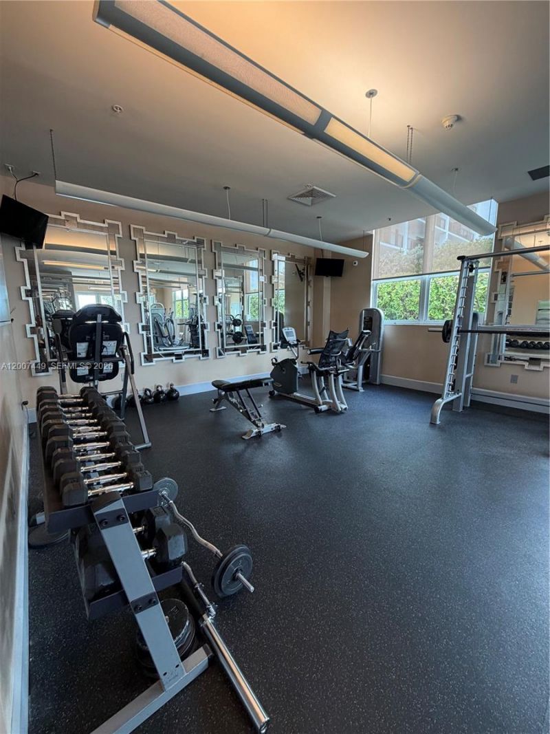 3180 SW 22nd Ter, Unit 302, Miami, FL 33145 Photo